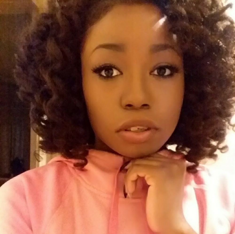 Meet your Posher, Lakesha